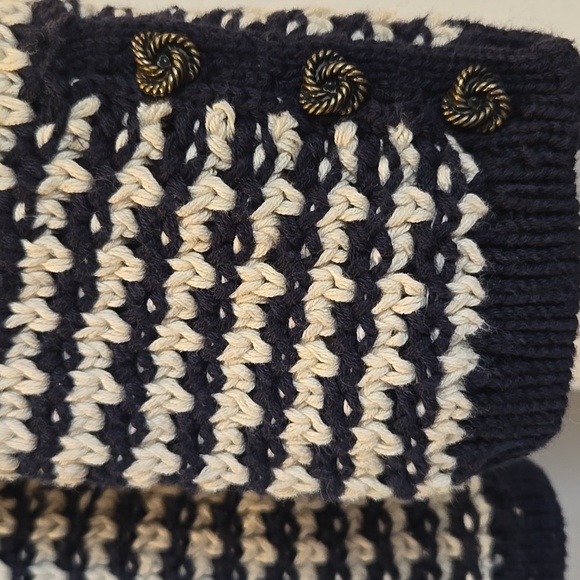 Tommy Hilfiger Black and Cream Cardigan - Picture 10 of 12